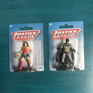 Justice League Batman & Wonder Woman Figures